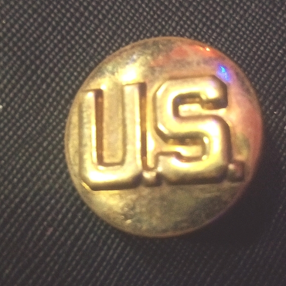US ARMY ENLISTED CHEMICAL CORPS COLLAR BRASS - Picture 2 of 3